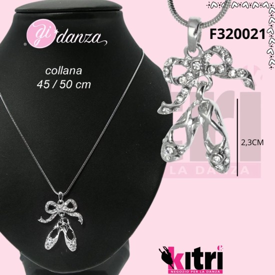 Collana con scarpetta da punta in strass